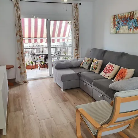 Apartment In Mit Terrasse